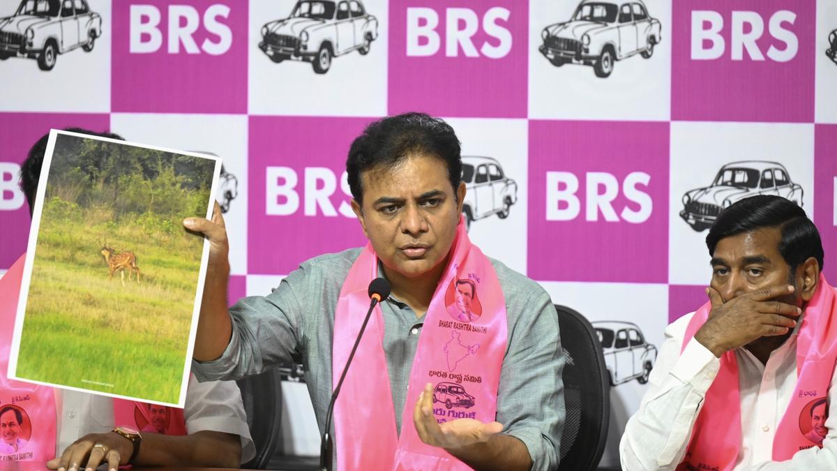 Don’t buy Kancha Gachibowli land, we will take them back after returning to power: KTR warns investors