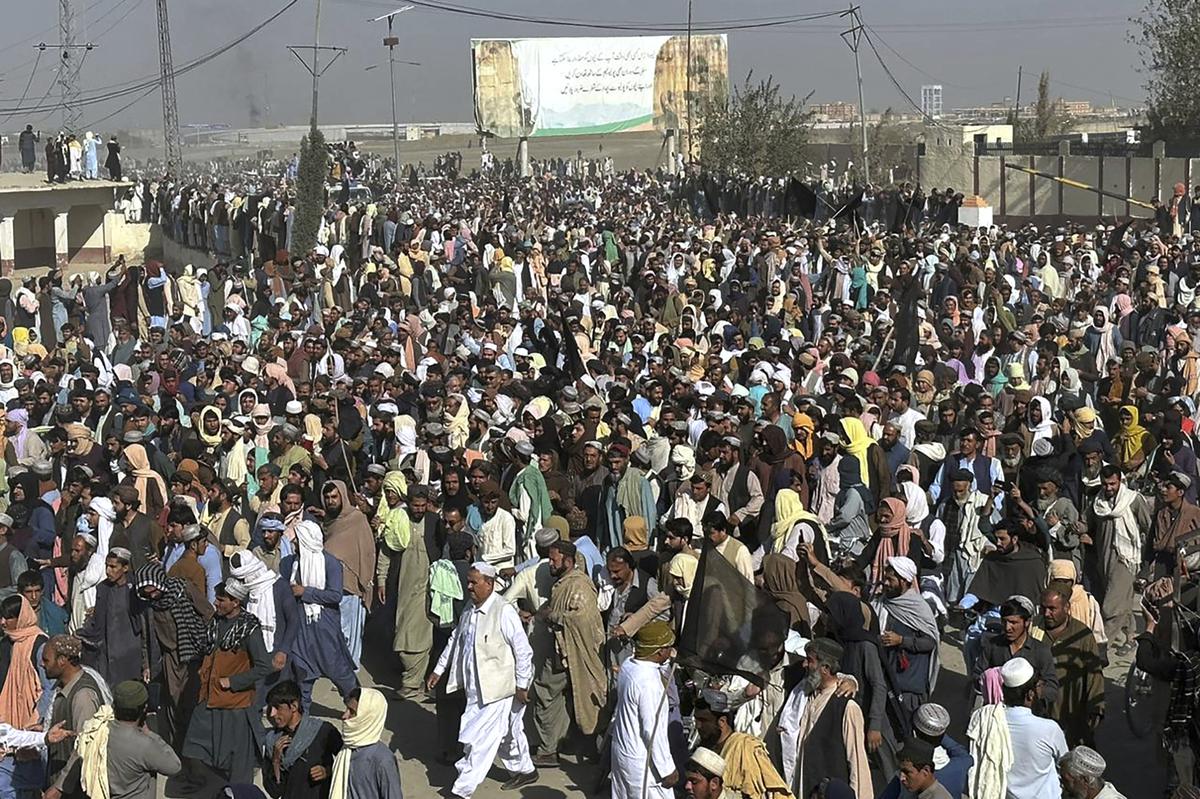 Tens of thousands of people, including Afghans, rallied in Chaman on October 26, 2023, to denounce the government plan under which they are now required to travel to Afghanistan on visa. Earlier, special permits had been given to the residents to visit Afghanistan. The rallygoers also opposed the crackdown against the Afghans, demanding it should be reversed.