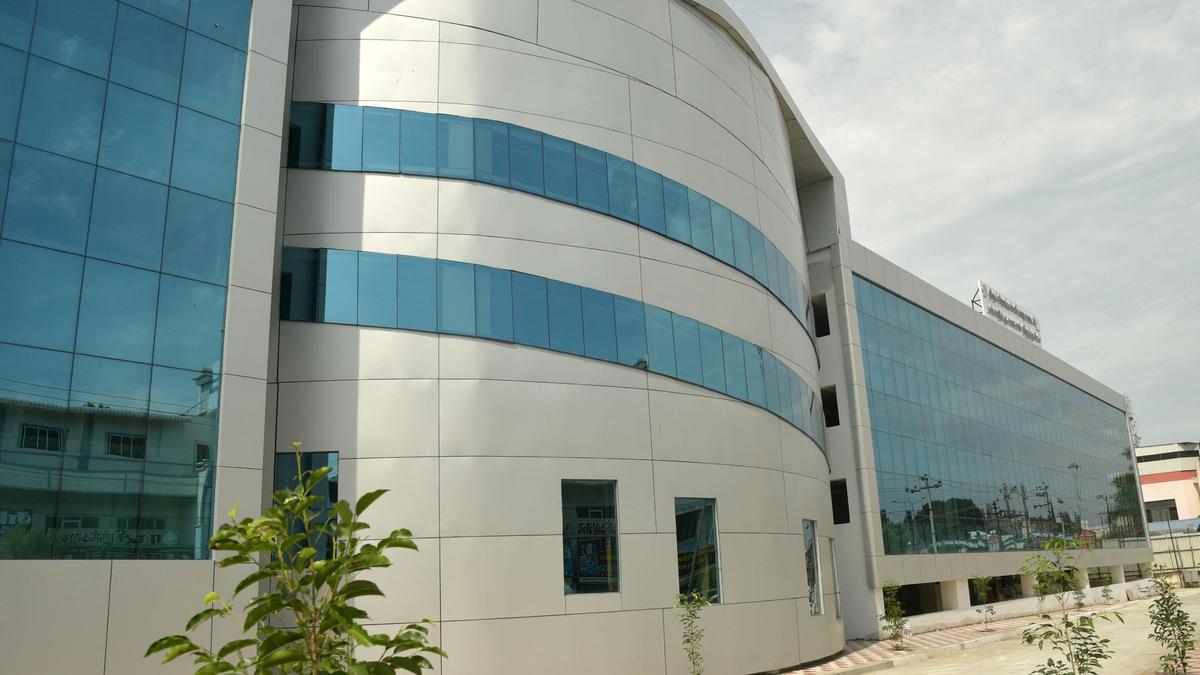 Tiruchi Corporation to introduce digital parking system at West Boulevard