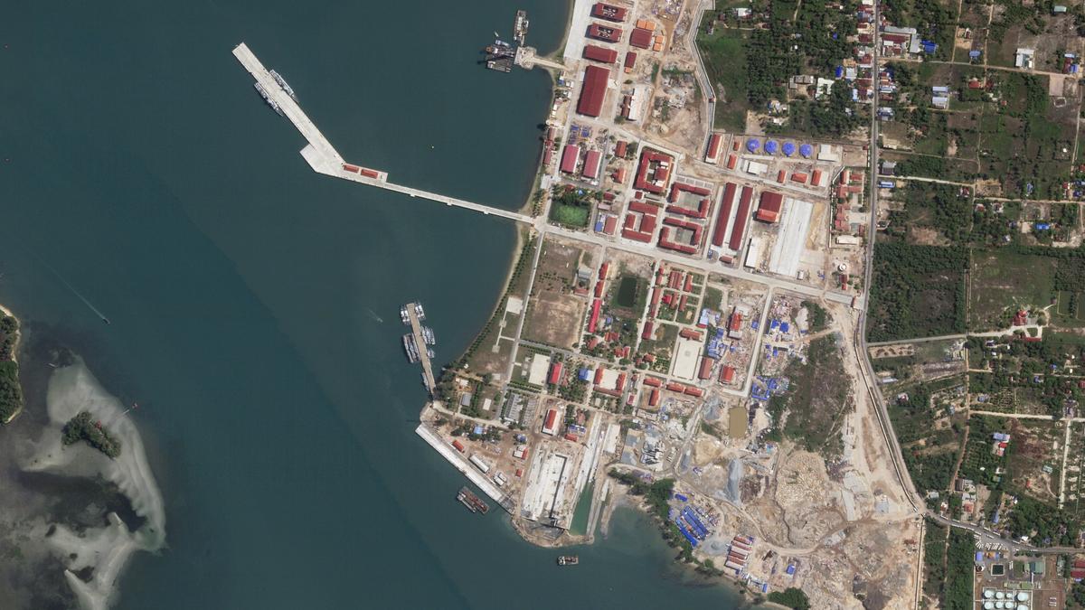 Chinese warships have been docked in Cambodia for 5 months, but government says it's not permanent