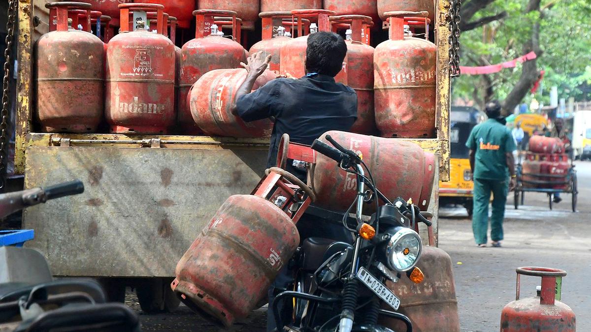 Centre hikes LPG subsidy for Ujjwala beneficiaries to ₹300 per cylinder