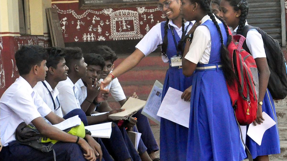 Over 41,000 students write SSLC Exams in Dakshina Kannada, Udupi on first day