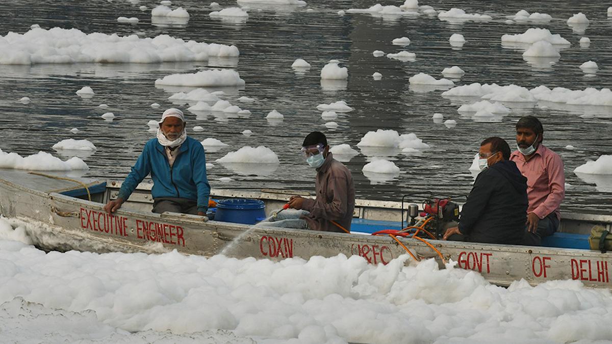 Delhi Police ensures security as Chhath festival kicks off with elaborate preparations and 1,000 ghats across city