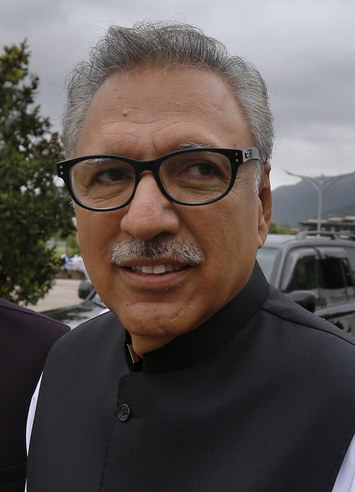 India following policy of ‘no peace’ by ignoring cooperation with Pakistan, alleges President Alvi