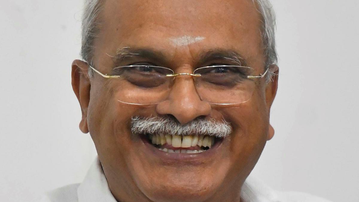 MP requests Centre to conduct study of coastal erosion in Puducherry and Karaikal regions