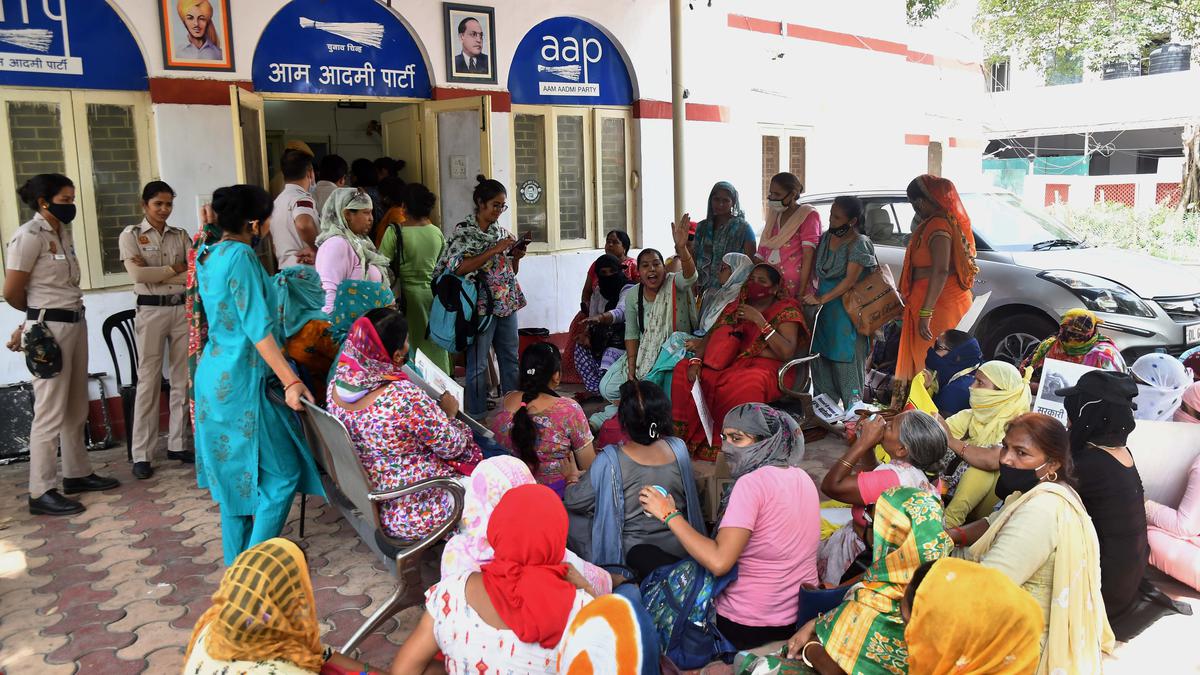 Delhi’s Anganwadi workers to boycott BJP, AAP and Congress in LS 2024 for not meeting demands