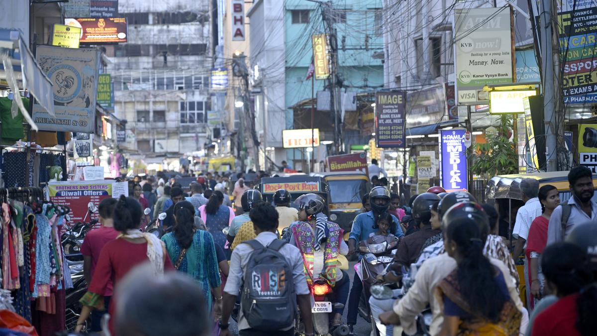 Traffic diversion, road-block upset Rameswaram Road residents