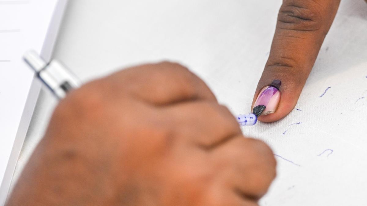 Nomination process for Municipal Corporation elections begins in Maharashtra