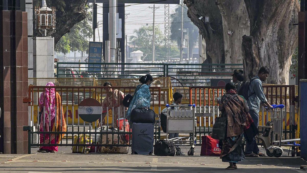 After Supreme Court intervention, Centre agrees to take back pregnant woman, child deported to Bangladesh