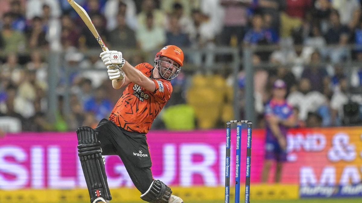 IPL 2026 MI vs SRH | TraviShek, Klaasen run riot as SRH bags fifth successive win