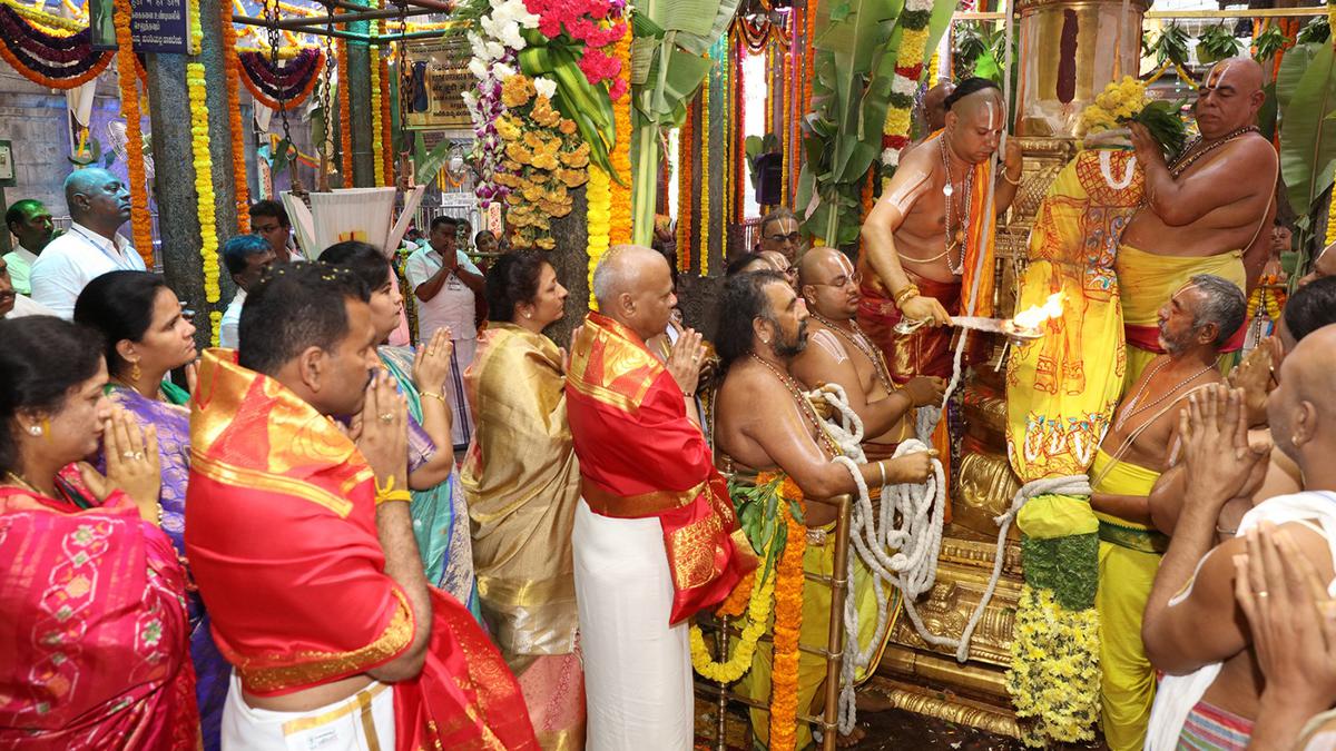 ‘Dhwajarohanam’ heralds nine-day Kartheeka Brahmotsavams at Tiruchanur ...