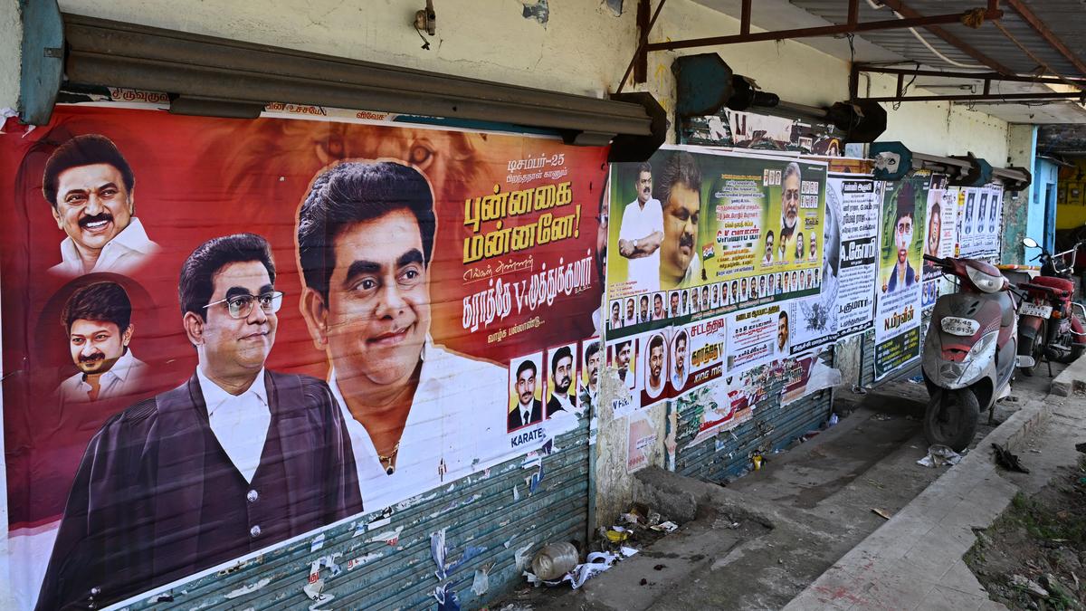 Tiruchi Corporation steps up drive to check poster menace