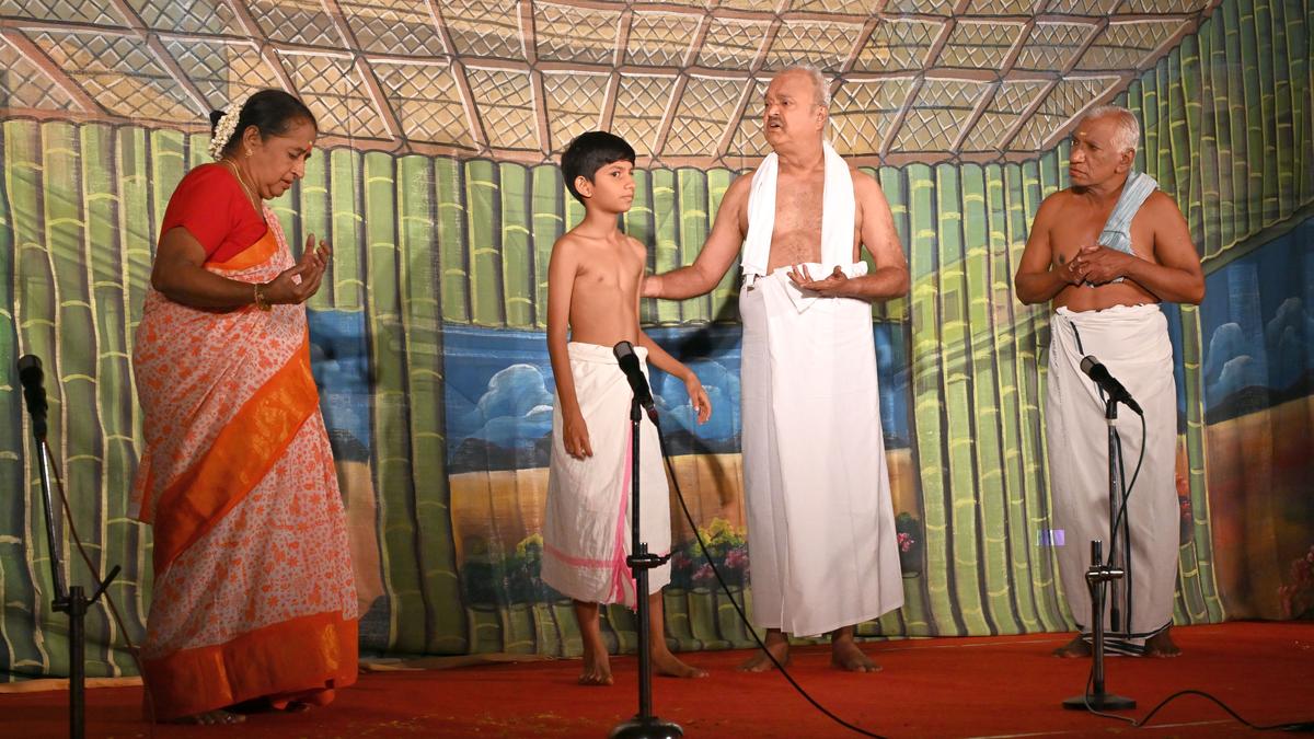 Kaalinga Narthanam play portrayed with creativity
