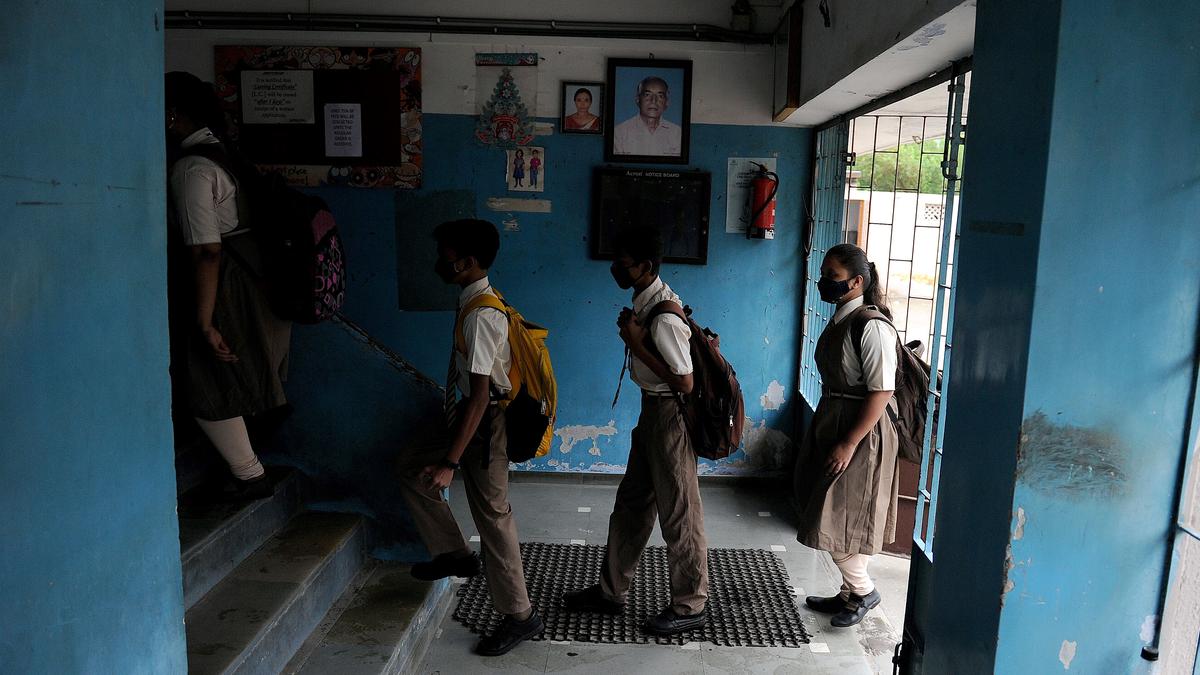 Gujarat bows to widespread demand, focused on establishing English medium schools