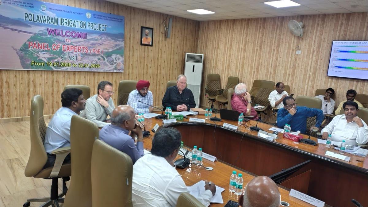 Foreign experts’ team assesses works at Gap-1 of Polavaram project