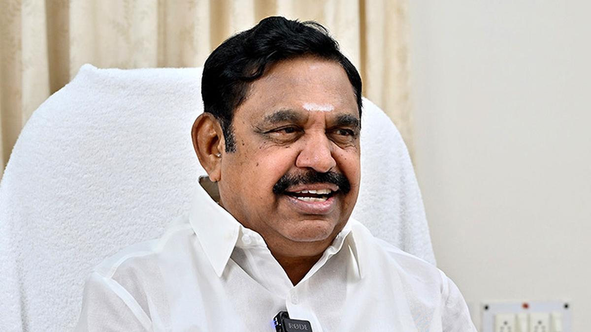 Palaniswami calls three-language formula ‘unnecessary’, asks Centre to release funds