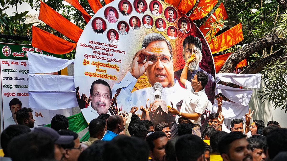 Congress all set to name Siddaramaiah as next Karnataka CM; DKS to be his Deputy