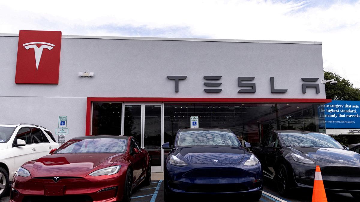 Tesla ordered by Florida jury to pay 3 million in fatal Autopilot crash