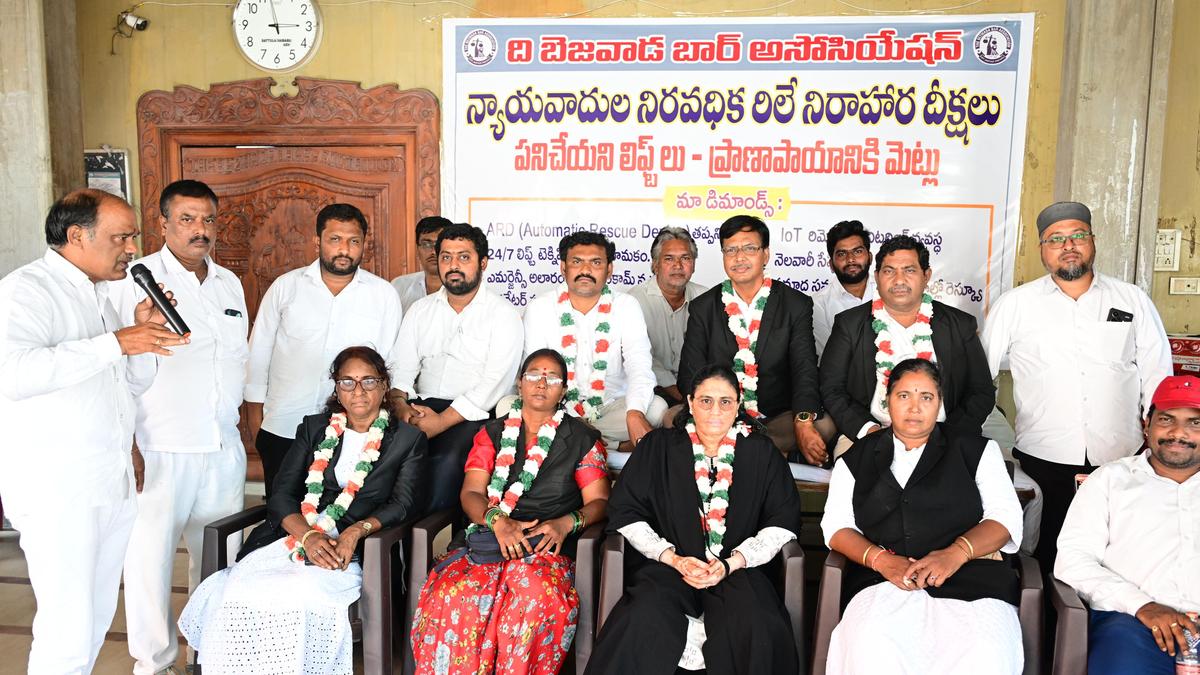 Lawyers launch relay fast over faulty lifts in Vijayawada City Civil Courts complex