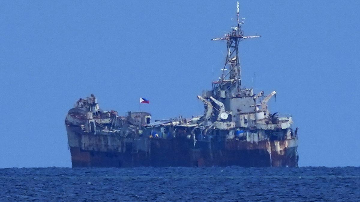 Chinese, Philippine forces again avoid clash in fiercely disputed shoal under rare deal