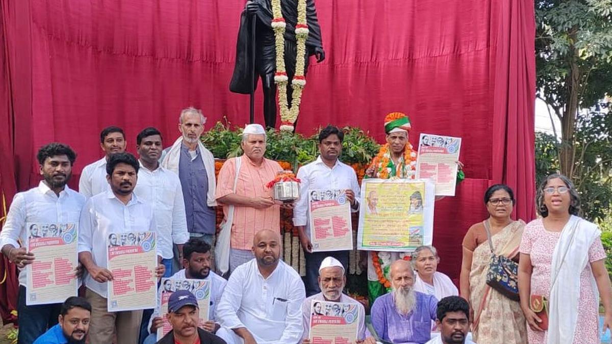 Lok Swaraj Padayatra flagged off in Belagavi