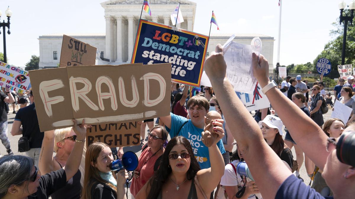 Protesters at U.S. Supreme Court decry abortion ruling overturning Roe v. Wade