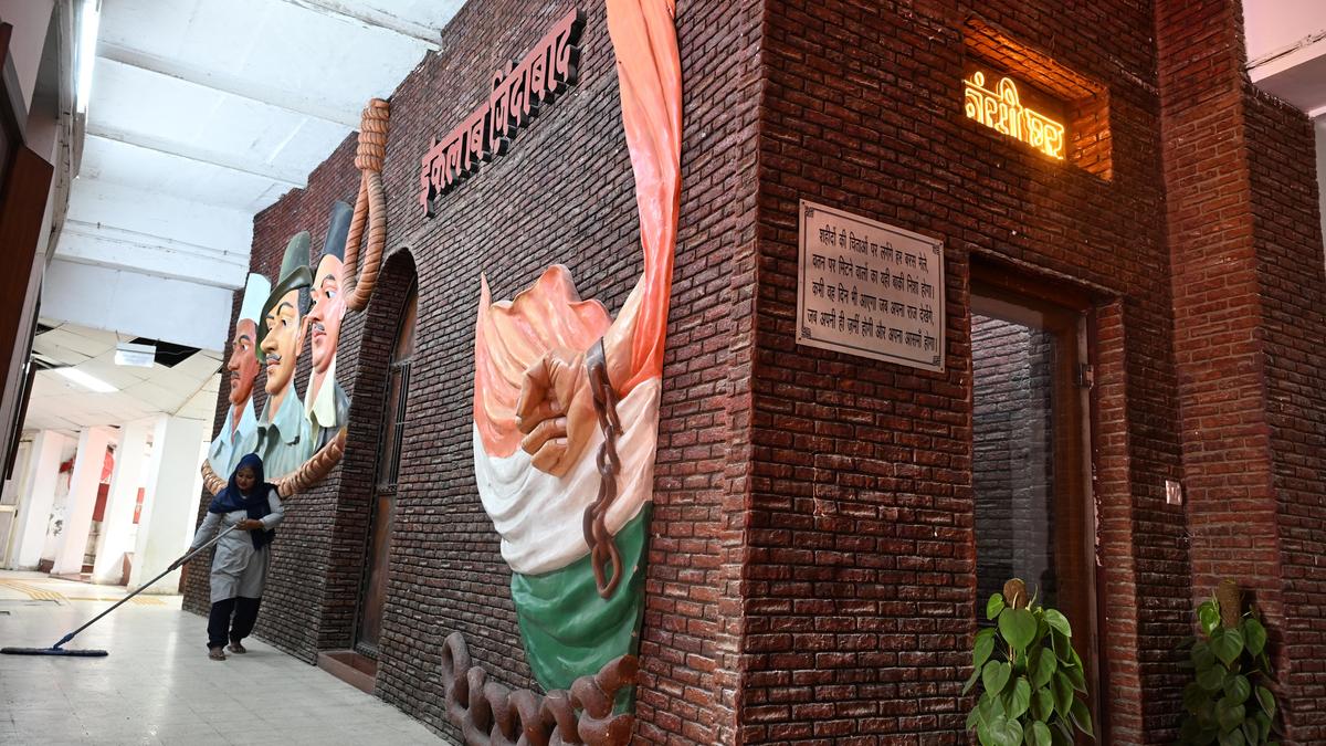 Resolution on phansi-ghar to be moved in Assembly