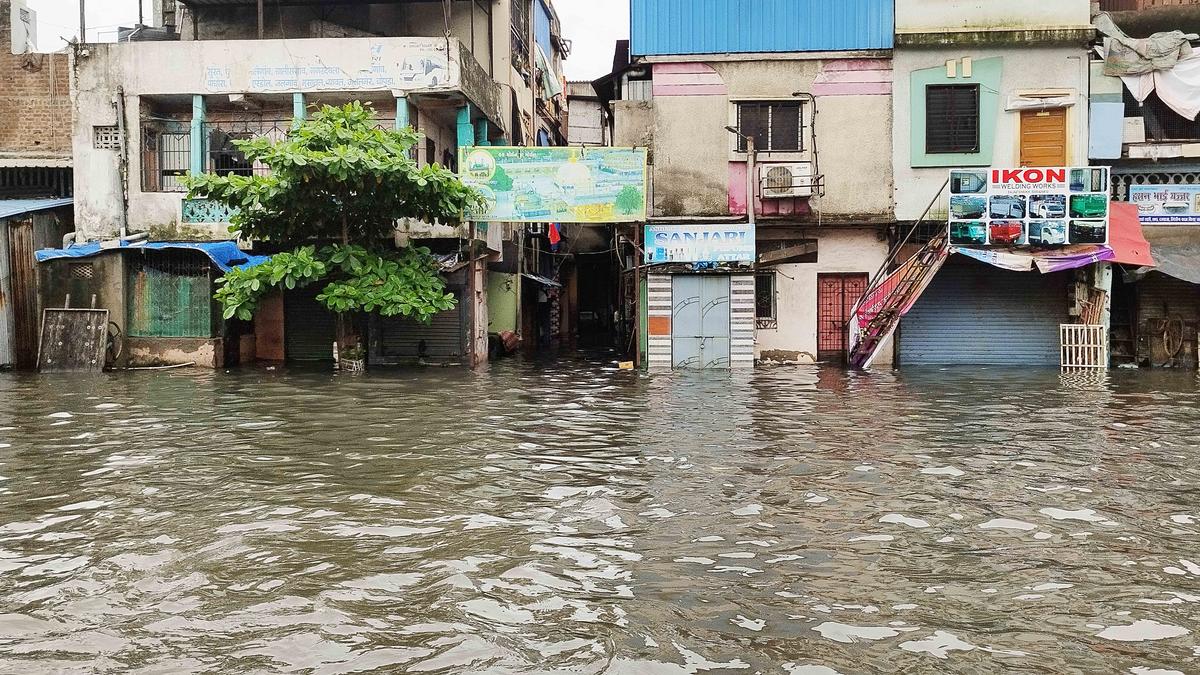 Heavy rain floods parts of Gujarat; 2,500 rescued, 18,000 moved to safer locations