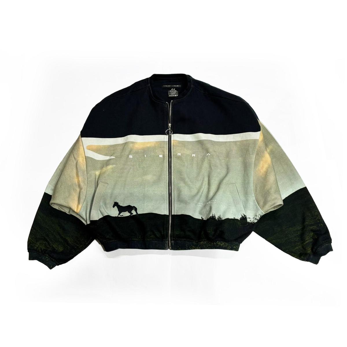 A jacket from the Heumn x Tata Sierra collaboration A jacket from the Heumn x Tata Sierra collaboration