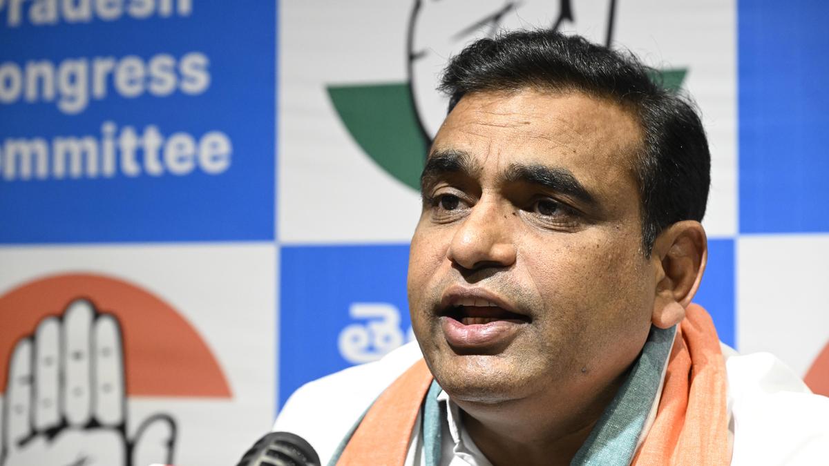 KTR’s ‘auto avatar’ is a laughable political drama for bypoll: Congress MP Chamala