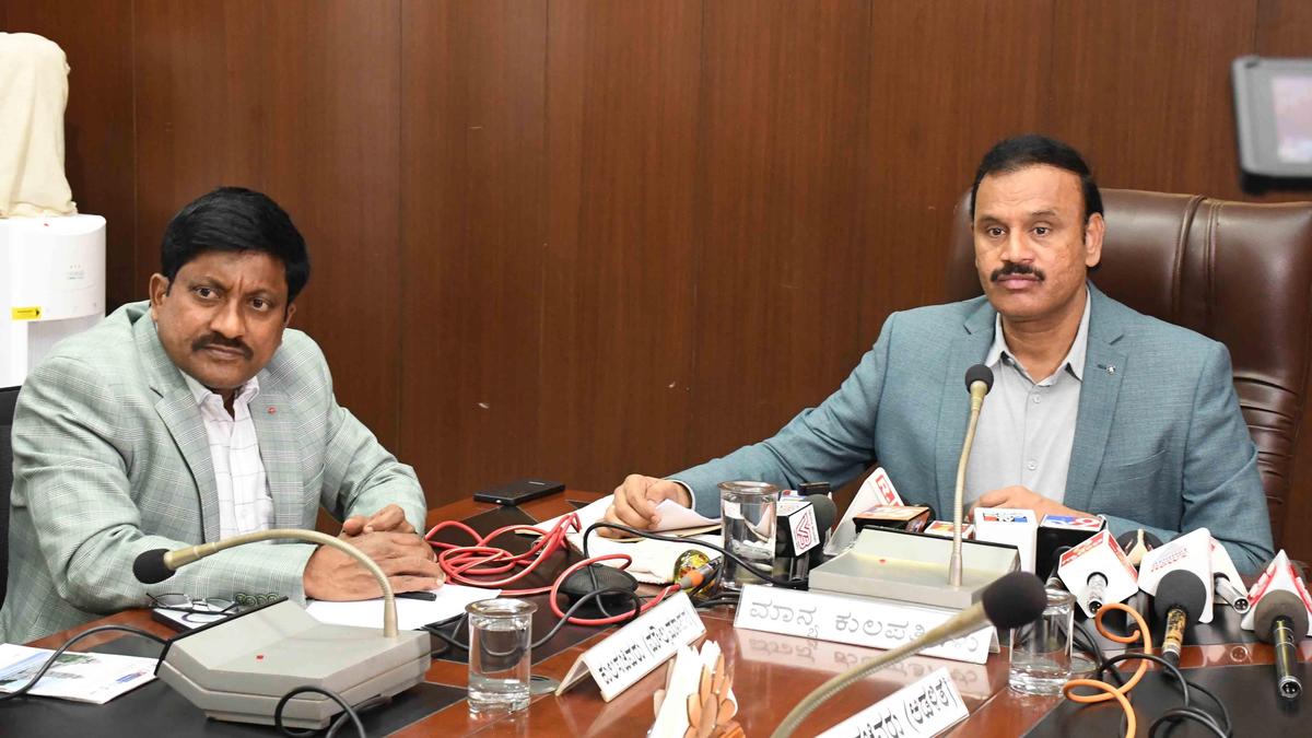 Over 28,000 candidates to get various degrees from Karnatak University tomorrow