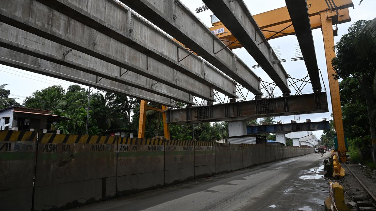 ₹8.50 crore handed over to PWD to upgrade more traffic diversion roads from Aroor-Thuravur corridor