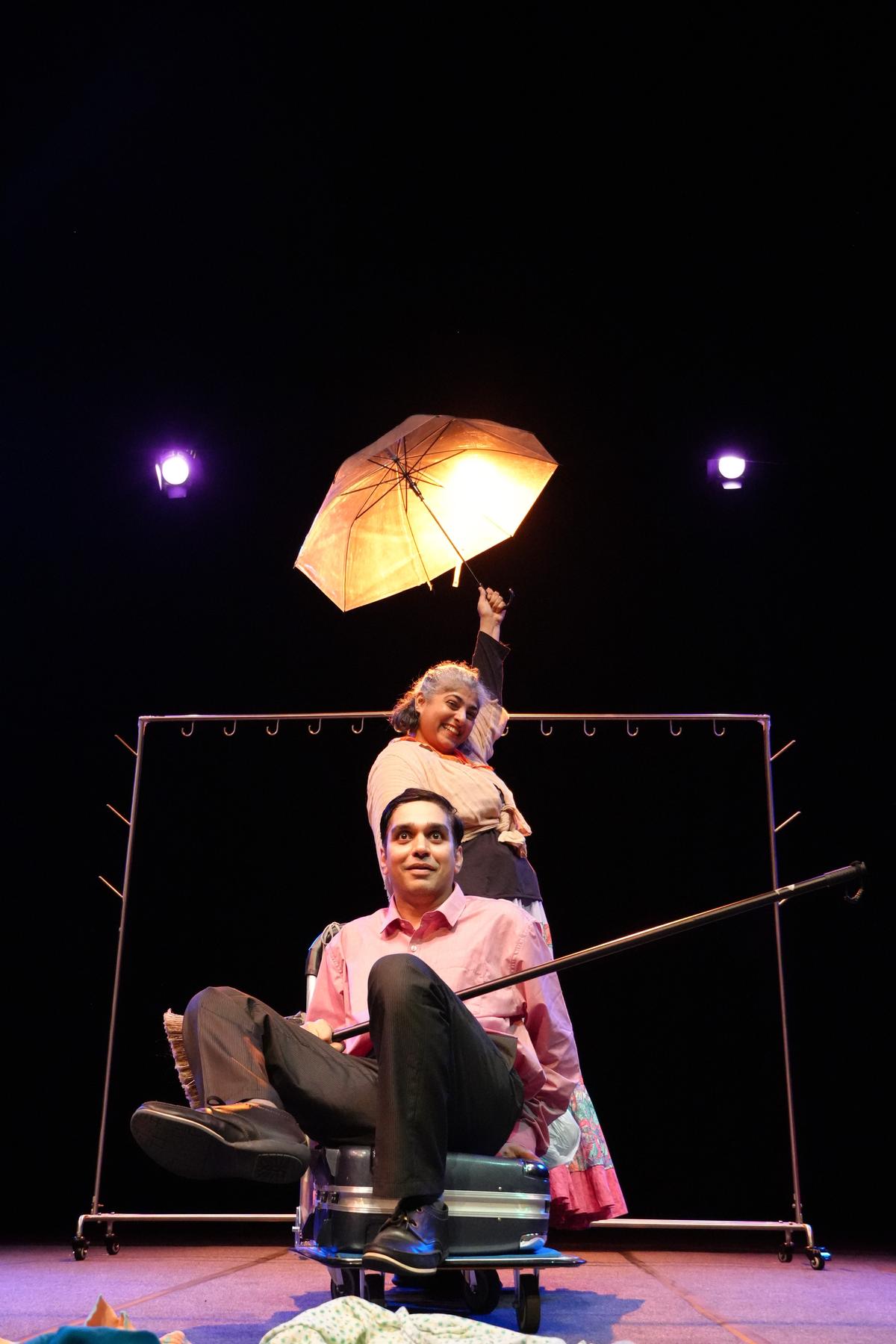 यह पूछे जाने पर कि यह नाटक बच्चों के लिए क्यों महत्वपूर्ण है और उन्होंने इसे क्यों चुना, उज्ज्वला ने कहा कि यह उन मुद्दों पर बात करता है, जिन पर माता-पिता भी बात नहीं कर पाते हैं।