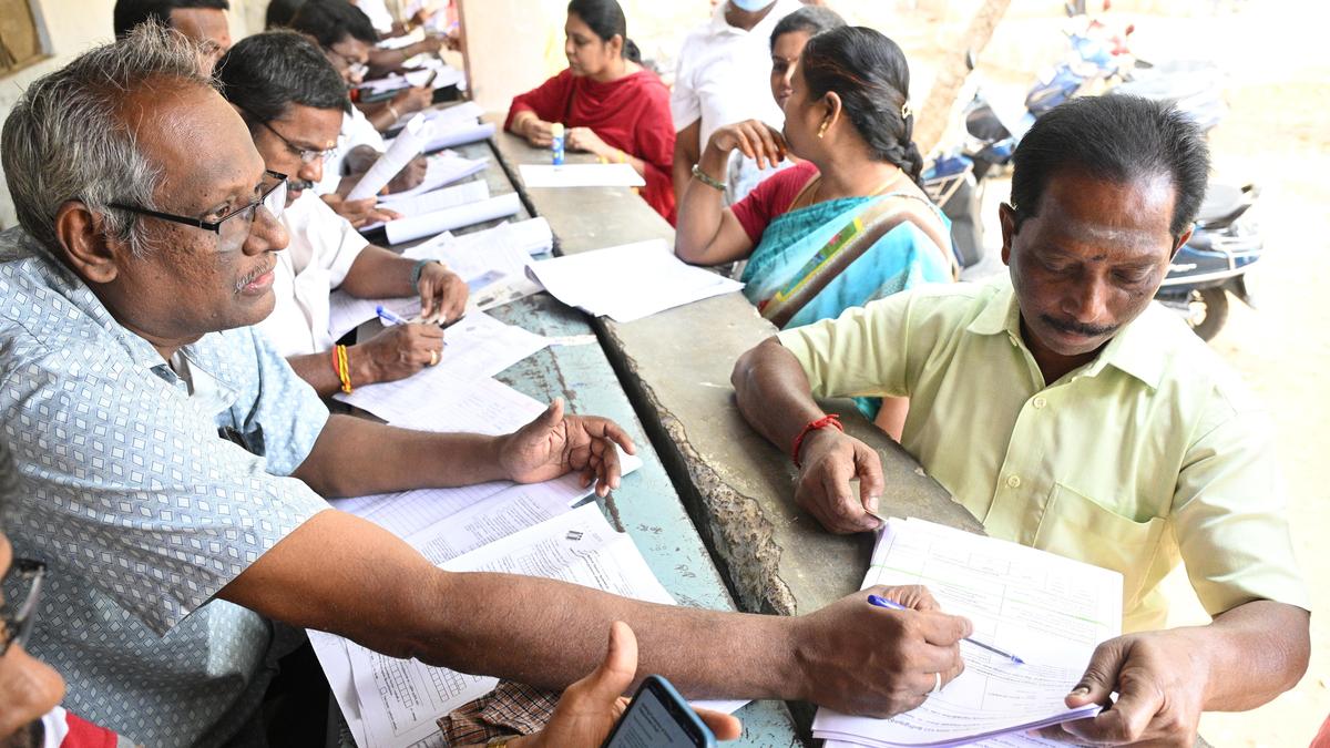 Special camps to submit claims and objections in draft electoral roll held in Salem