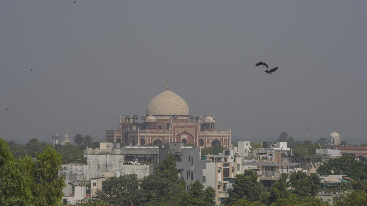 Delhi air pollution: Relentless firecracker bursting during Diwali shrouds city in smog