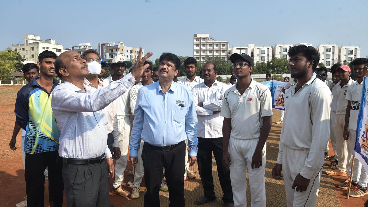Regional rounds of The Hindu’s ‘T10 Cricket Tournament 2023’ inaugurated in Vijayawada