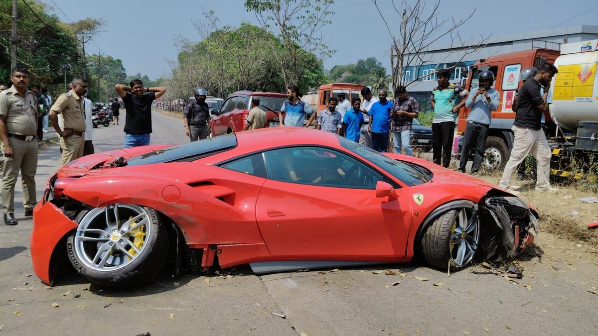 Luxury car meets with accident at Kalamassery
