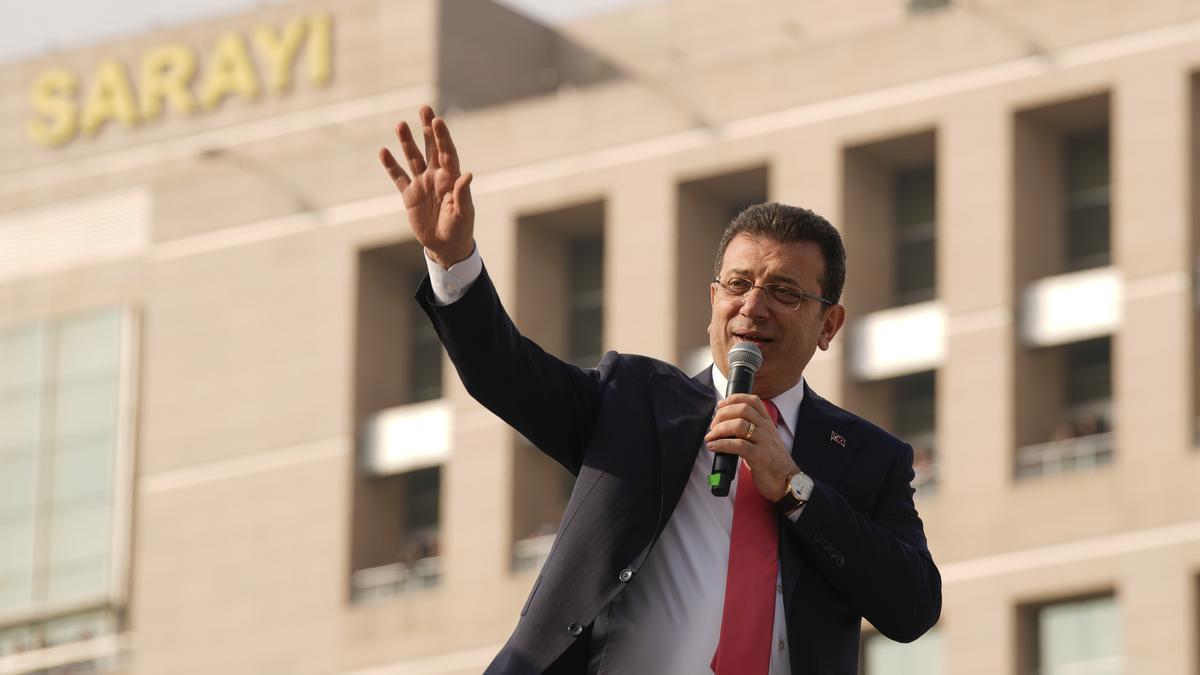 Türkiye police arrest Istanbul Mayor Imamoglu, a key Erdogan rival, over alleged corruption and terror links