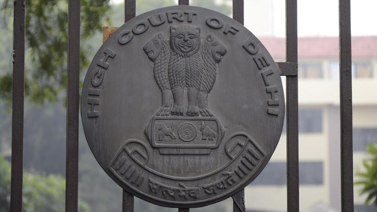 Delhi HC tells Puja Khedkar to respond to perjury claim by UPSC