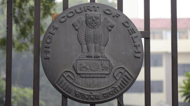 Delhi-High-Court-tells-Puja-Khedkar-to-respond-to-perjury-claim-by-UPSC