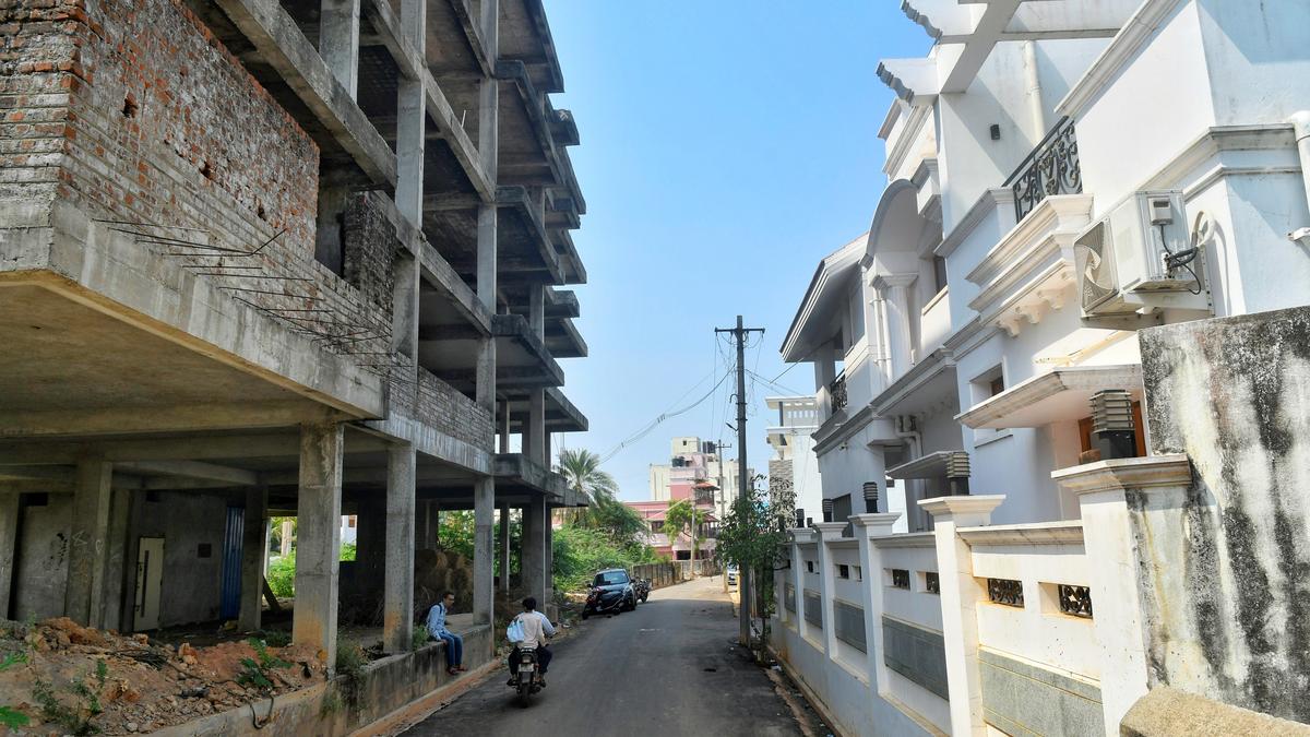 After Madras HC order, Puducherry district administration initiates measures to take possession of illegally occupied temple land