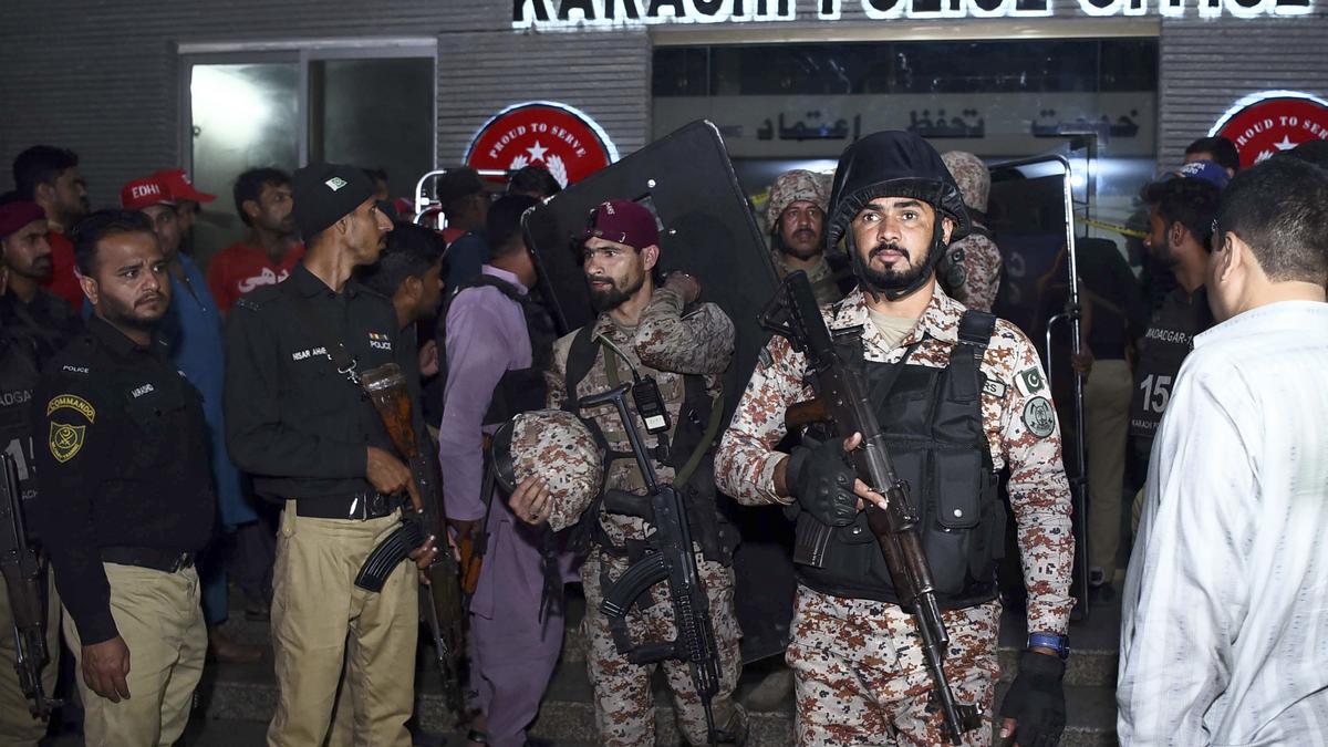 Two Pakistani Taliban masterminds behind Karachi Police Office attack killed