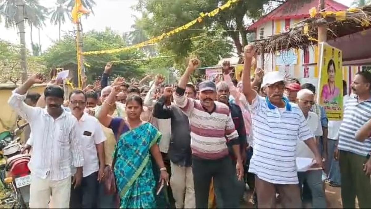 Locals oppose land acquisition for cargo airport in Srikakulam district in A.P.