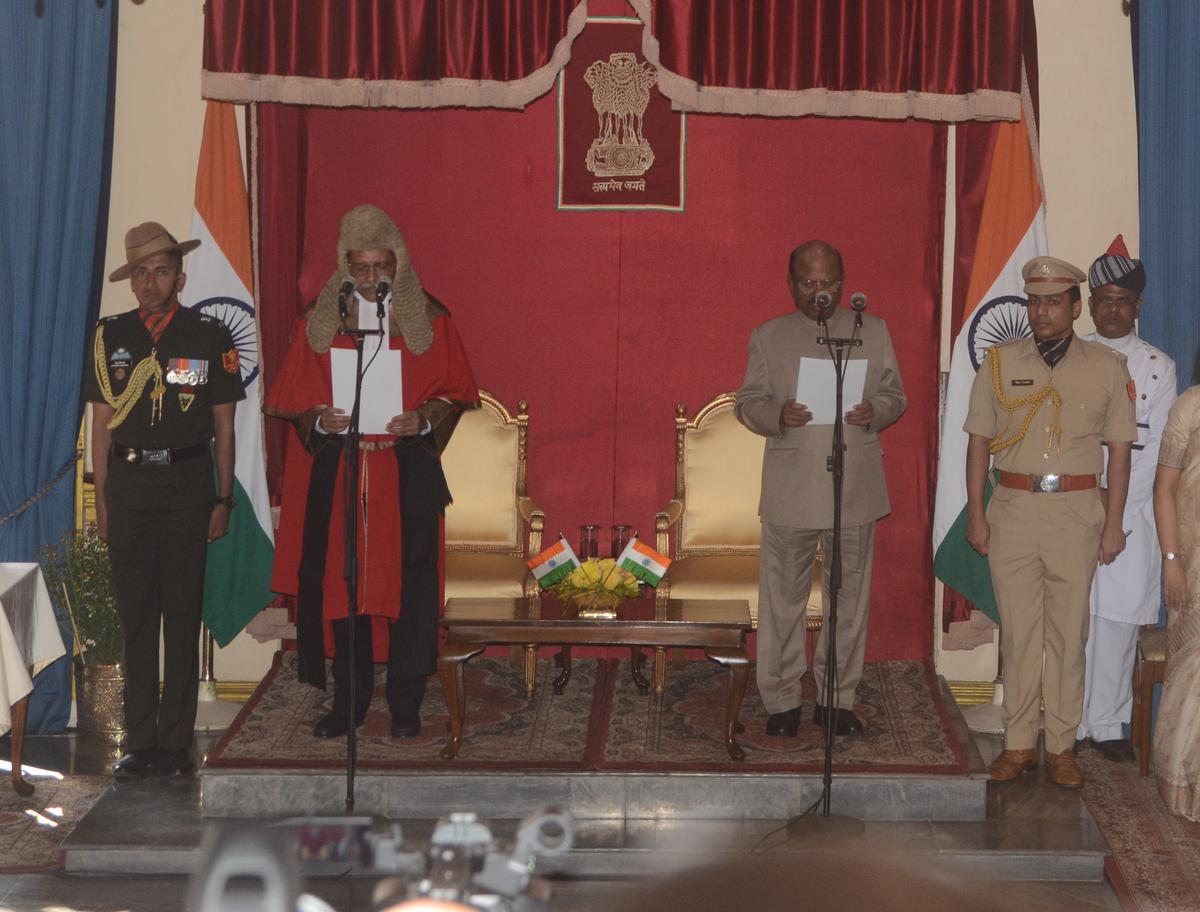 West Bengal C.V. Ananda Bose being administered the oath of office by Chief Justice of Calcutta High Court Prakash Shrivastava, in Kolkata, West Bengal on November 23, 2022.