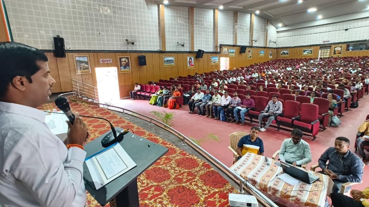 Mandya Deputy Commissioner expresses serious concern over district’s poor performance in SSLC examination