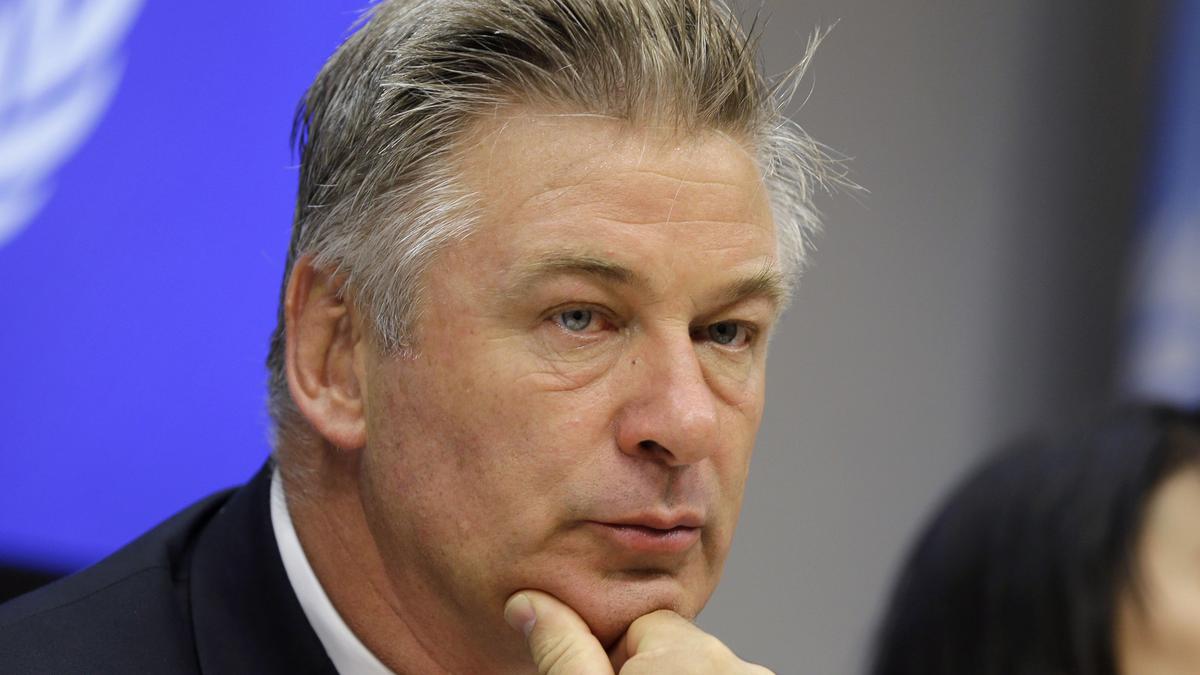 Alec Baldwin to star in Mike Hatton's 'Hollywood Heist'