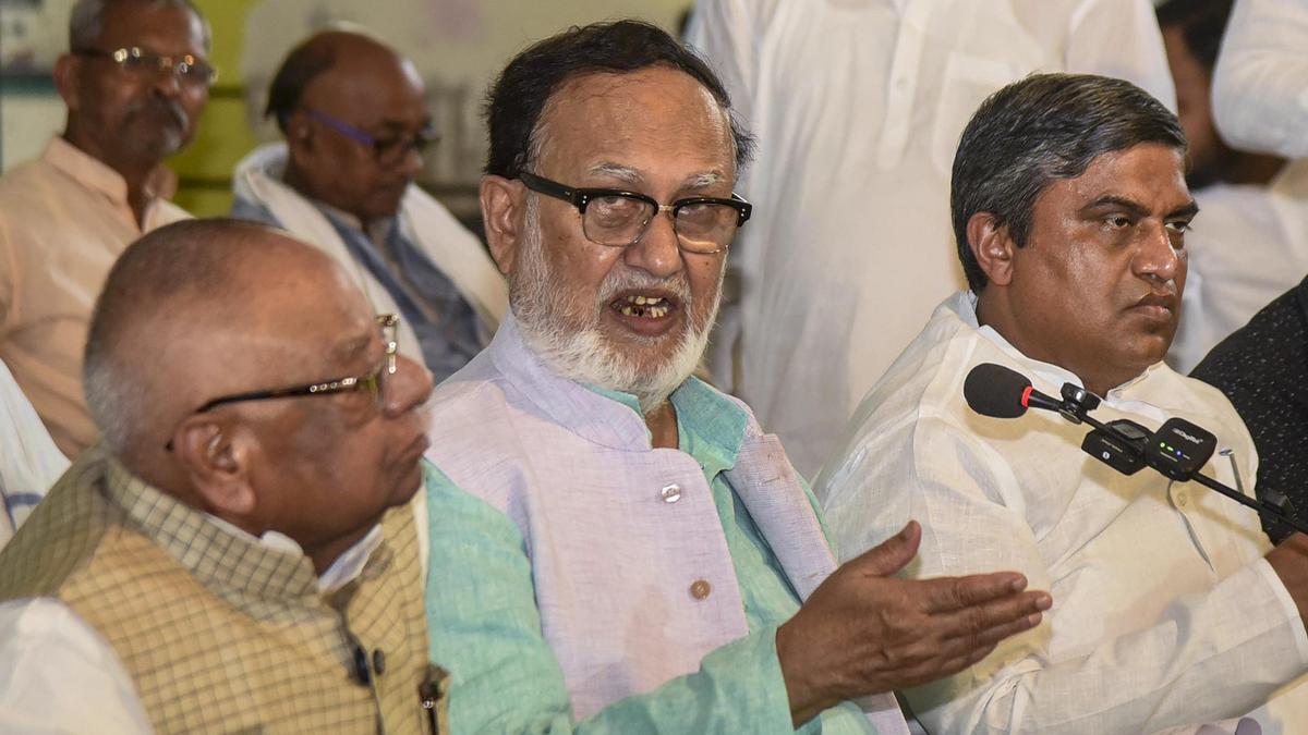 RJD leaders slam NDA govt. for asking Rabri Devi to vacate bungalow, term it ‘vendetta politics’