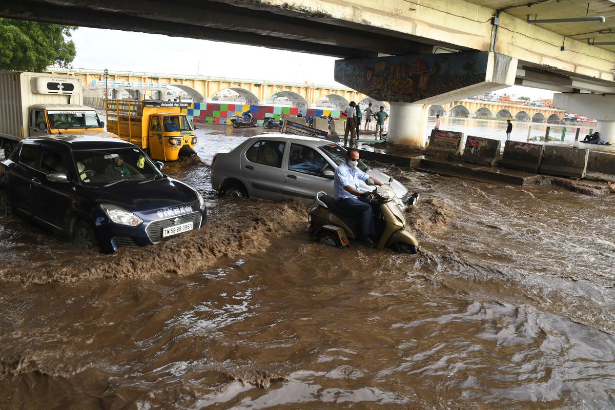 Prolonged rainwater stagnation irk residents, commuters in Madurai ...