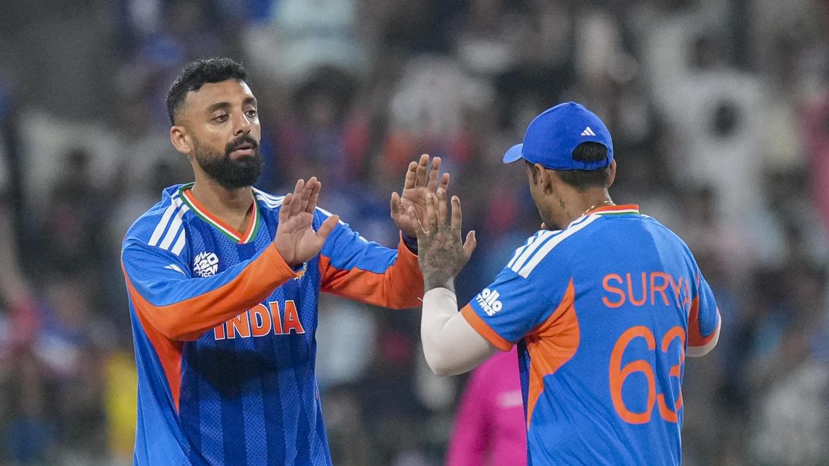 Piala Dunia T20 India vs Pakistan: Kishan, pemain bowling memastikan perjalanan Tim India ke Super Delapan