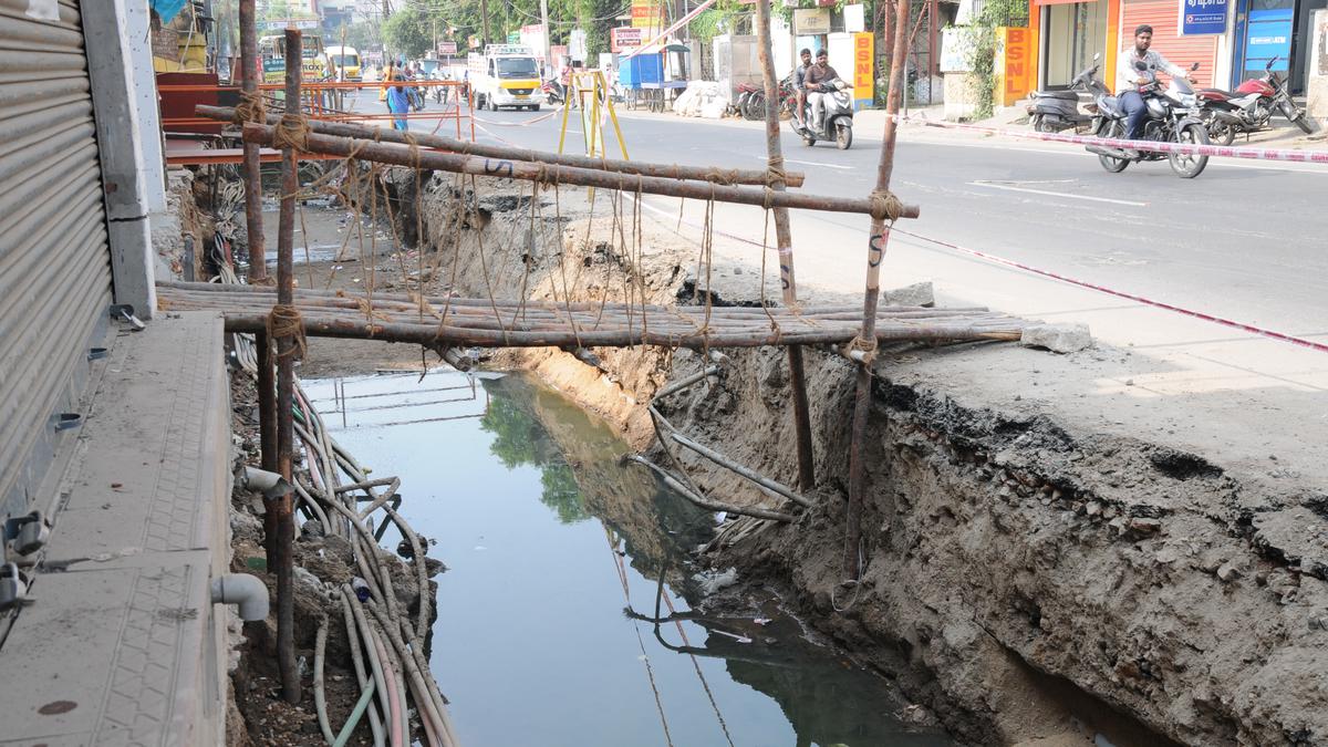Motorists urge Highways dept. to speed up construction of stormwater drain on Gandhiji Road in Erode